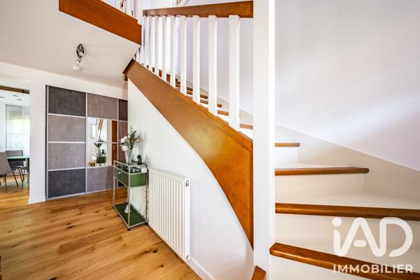 Maison à vendre 6 pièces 138 m² Fontaine-lès-Dijon