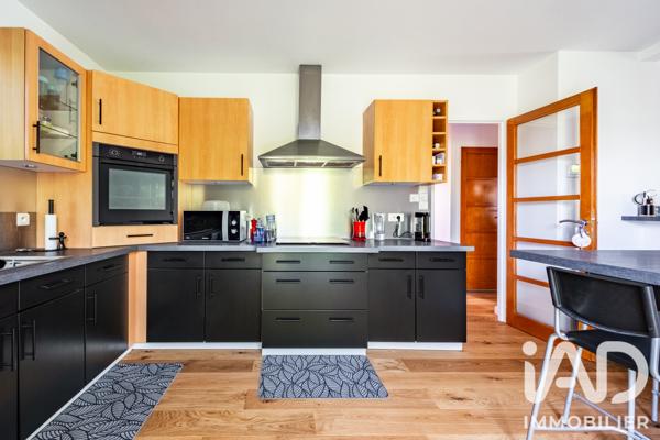 Maison à vendre 6 pièces 138 m² Fontaine-lès-Dijon