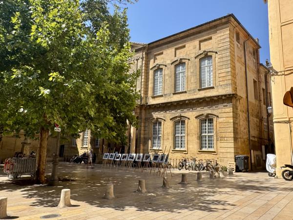 Aix-en-Provence (13100) En exclusivité ! Appartement T3, 75 m² – Centre historique d’Aix-en-Provence