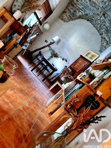 Location appartement 3 pièces 78 m² Corconne