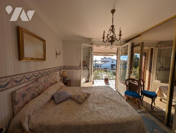 BOURG LES VALENCE - Maison T6, 135 m²