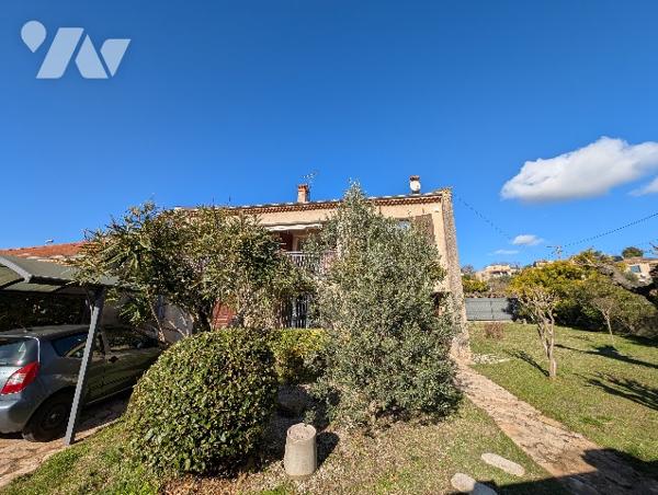 BOURG LES VALENCE - Maison T6, 135 m²