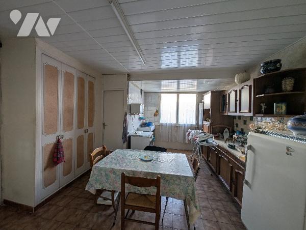 BOURG LES VALENCE - Maison T6, 135 m²