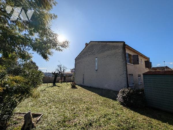 BOURG LES VALENCE - Maison T6, 135 m²