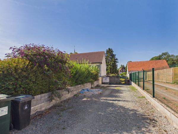 Maison à OMIECOURT (80320)