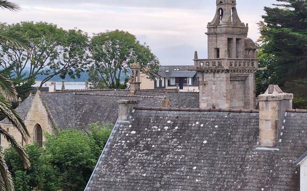 Maison à vendre    6 pièces •  Locquirec