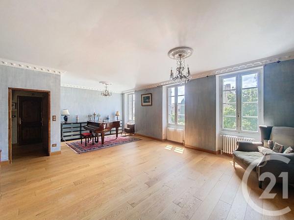 Maison à vendre  5 pièces - 218 m2 CHARROUX - 03