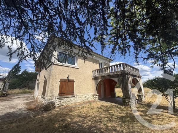 Maison à vendre  6 pièces - 190 m 2   MONTPON MENESTEROL  - 24