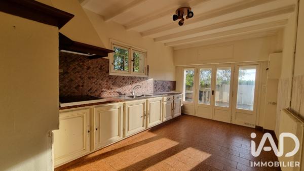 Maison à vendre 6 pièces 163 m² Saint-Yrieix-sur-Charente