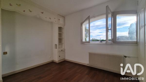 Maison à vendre 6 pièces 163 m² Saint-Yrieix-sur-Charente