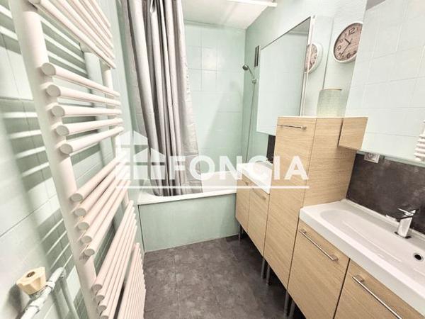 Location Appartement 4 pièces 77.53 m² - 3 ALLEE SAINTE BEUVE Valence 26000