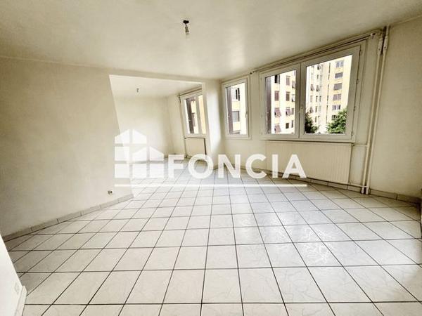 Location Appartement 4 pièces 77.53 m² - 3 ALLEE SAINTE BEUVE Valence 26000