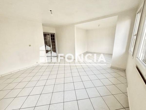 Location Appartement 4 pièces 77.53 m² - 3 ALLEE SAINTE BEUVE Valence 26000