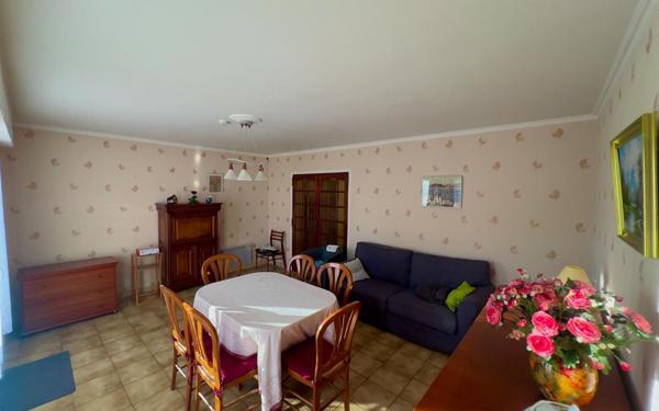 Appartement à vendre    3 pièces • 69,79 m2 Villeparisis