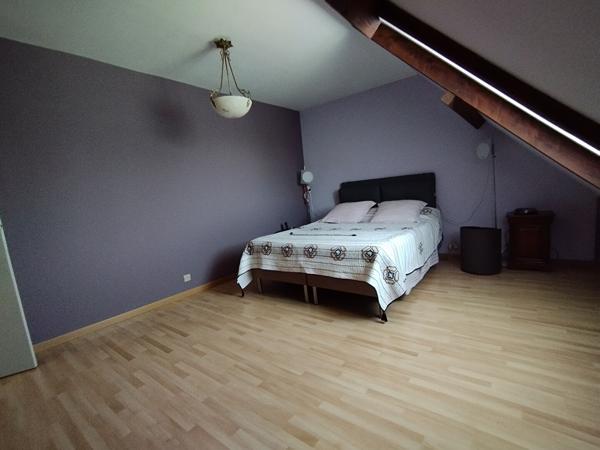 Maison 9 pièces 211 m2