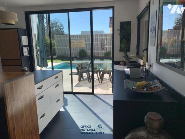 AGON-COUTAINVILLE Maison contemporaine avec piscine