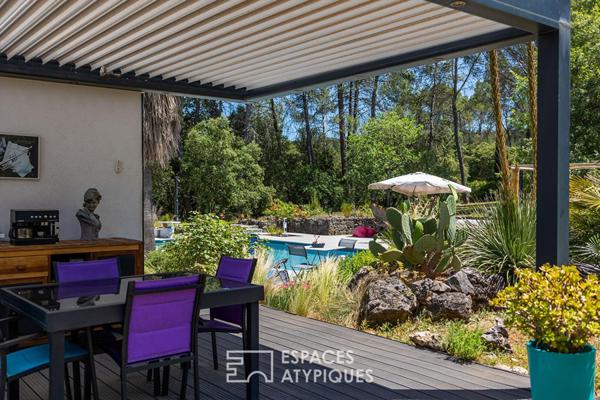 Villa de plain-pied au coeur de la nature avec piscine