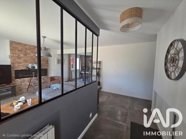 Location maison 6 pièces 160 m² Saint-Denis-en-Val