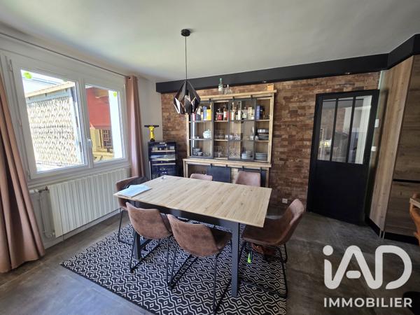 Location maison 6 pièces 160 m² Saint-Denis-en-Val