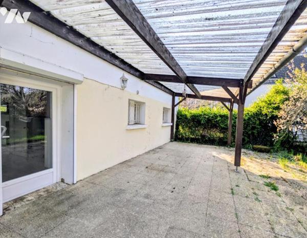 Maison 2 niveau - Garage - Terrain 
