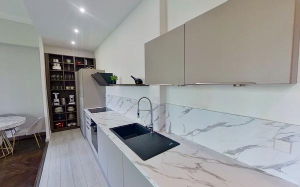 Appartement à louer    4 pièces • 95,15 m2 Lyon 4