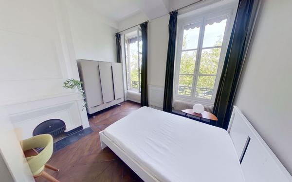 Appartement à louer    4 pièces • 95,15 m2 Lyon 4