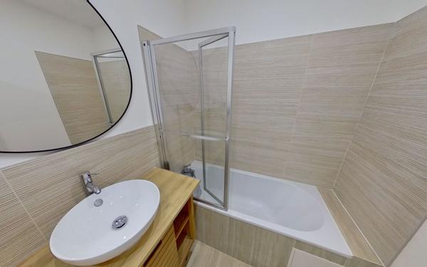 Appartement à louer    4 pièces • 95,15 m2 Lyon 4
