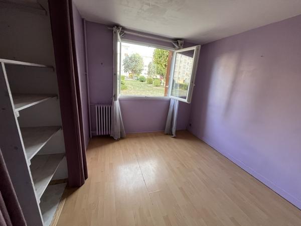Appartement à vendre 153 000 € Les Clayes-sous-Bois 4 p 65 m² DPE E