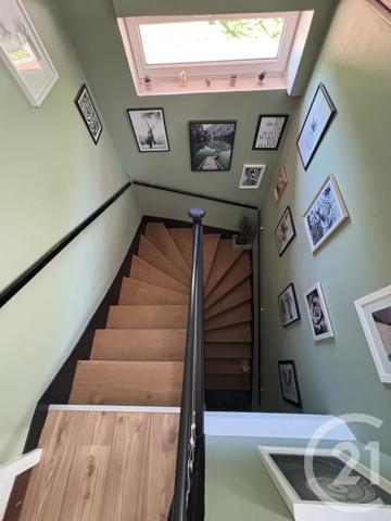 Maison à vendre  8 pièces - 181 m 2   VAUREAL  - 95