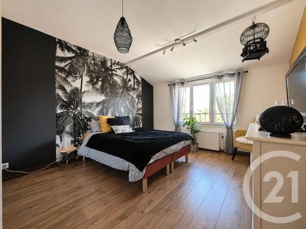 Maison à vendre  8 pièces - 181 m 2   VAUREAL  - 95