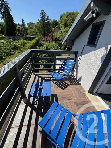 Maison à vendre  8 pièces - 181 m 2   VAUREAL  - 95