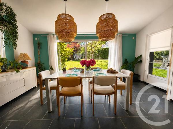 Maison à vendre  8 pièces - 181 m 2   VAUREAL  - 95