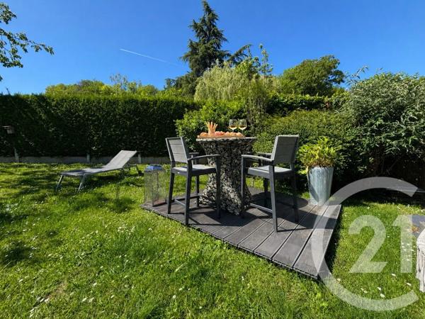 Maison à vendre  8 pièces - 181 m 2   VAUREAL  - 95