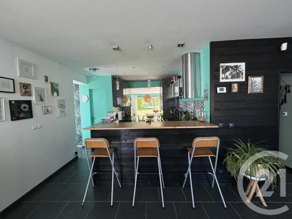 Maison à vendre  8 pièces - 181 m 2   VAUREAL  - 95