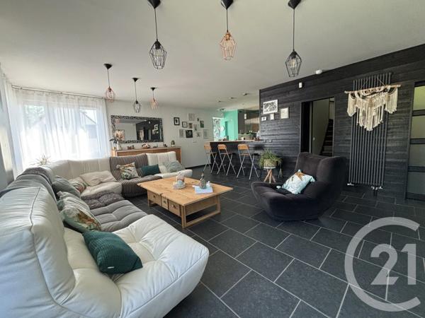 Maison à vendre  8 pièces - 181 m 2   VAUREAL  - 95