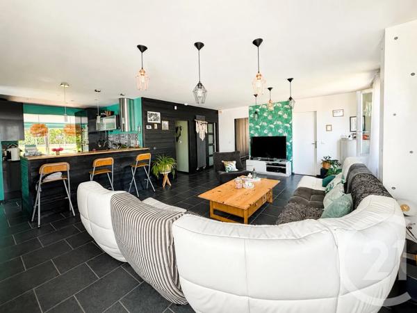 Maison à vendre  8 pièces - 181 m 2   VAUREAL  - 95
