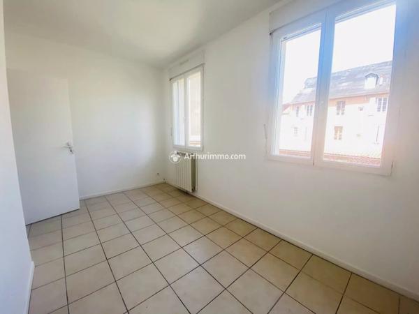 Vente Appartement 3 pièces 52 m2 à Millau