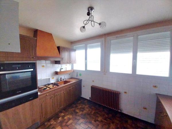 Pavillon à vendre à Le Genest-Saint-Isle en Mayenne (53940), ref : 53090-767