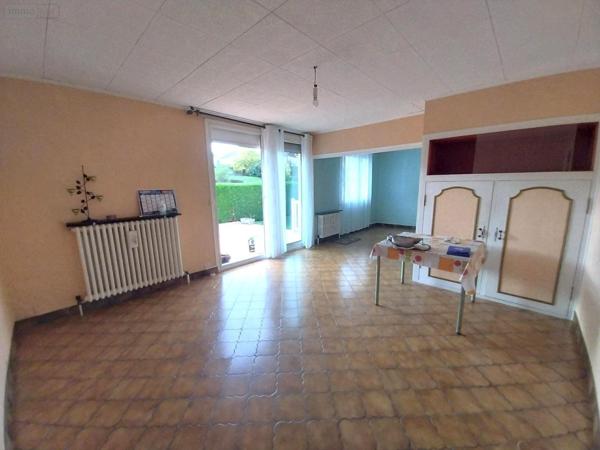 Pavillon à vendre à Le Genest-Saint-Isle en Mayenne (53940), ref : 53090-767