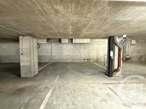 Parking à vendre  20 m2 PARIS - 75016