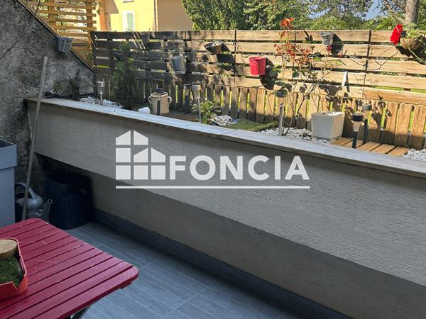 Location Appartement 3 pièces 75.8 m² - 3 CHEMIN JULES REY La Tronche 38700