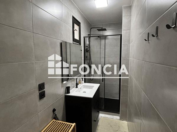 Location Appartement meublé 3 pièces 76.53 m² - 25 Rue du Drac Grenoble 38000