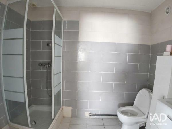 Location studio 30 m² Mallemort