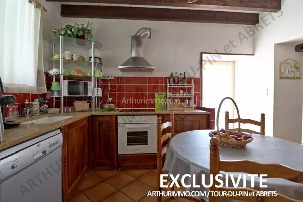 Vente Maison 5 pièces 159 m2 à La Tour-du-Pin