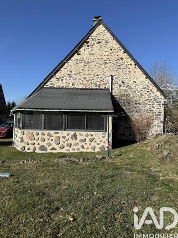 Maison à vendre 1 pièce 250 m² Chastreix