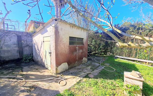 Maison à vendre    5 pièces •  Six-Fours-les-Plages