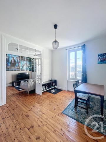 Appartement T3 à vendre  3 pièces - 62,10 m2 CHAMALIERES - 63