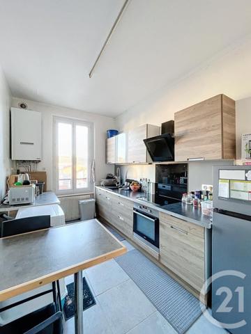 Appartement T3 à vendre  3 pièces - 62,10 m2 CHAMALIERES - 63