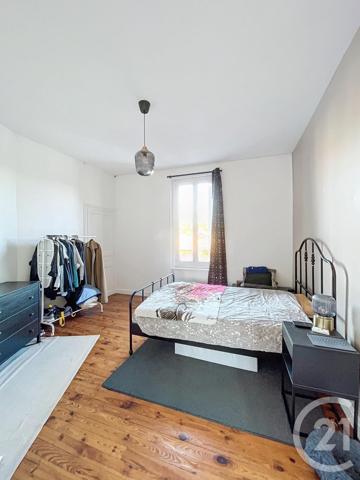 Appartement T3 à vendre  3 pièces - 62,10 m2 CHAMALIERES - 63