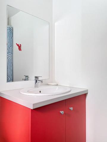 Appartement moderne meublé idéal personne seule  en plein centre ville d'Yssingeaux